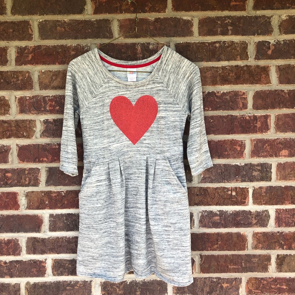 Little Girl’s Circo Lightweight Heart Sweater Dress Or Tunic Size Large
